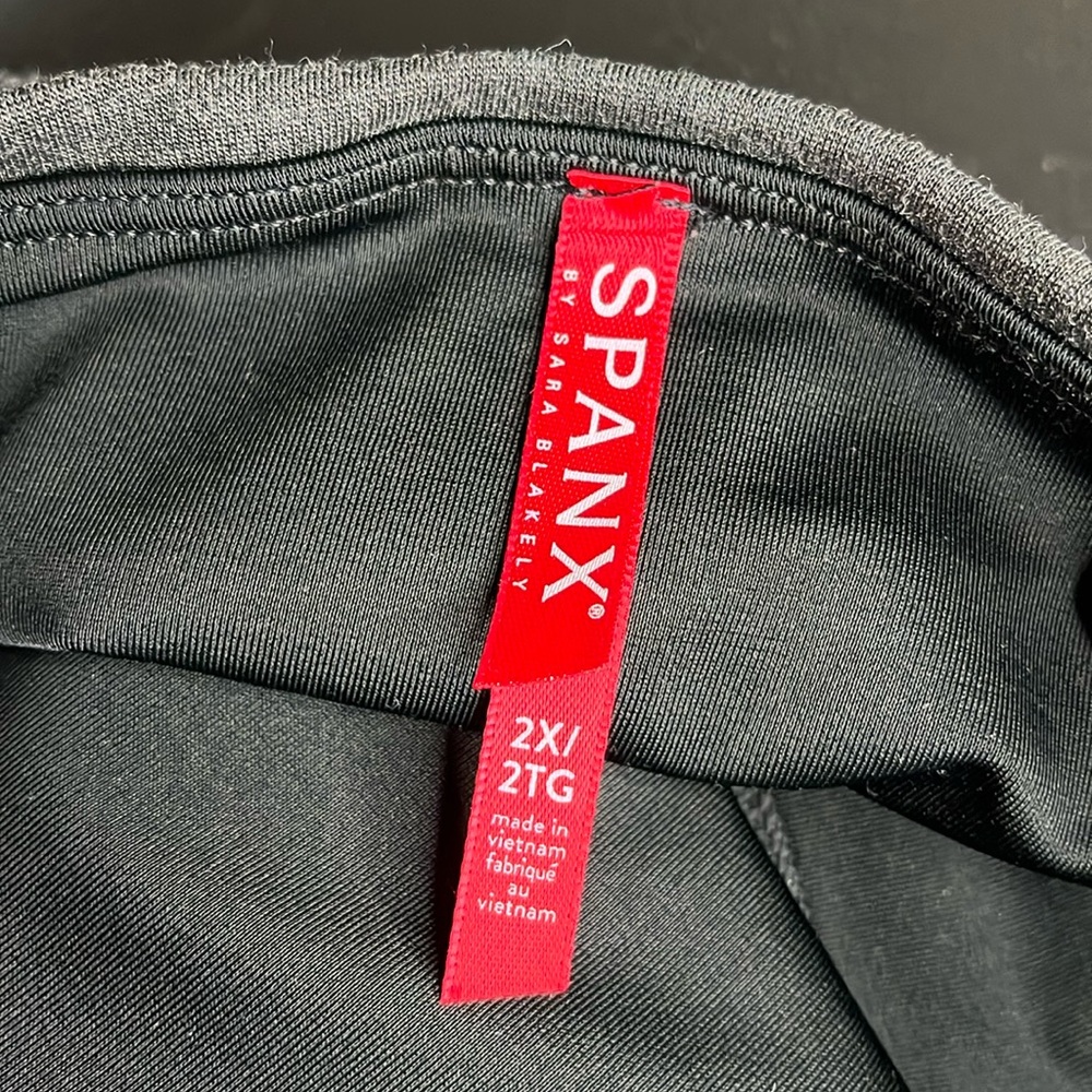 Spanx Ankle Length Ponte Split Hem Gray Leggings … - image 4